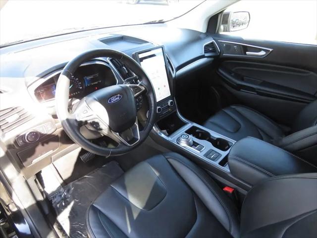 2021 Ford Edge Titanium