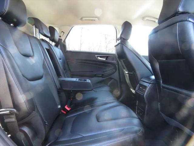 2021 Ford Edge Titanium