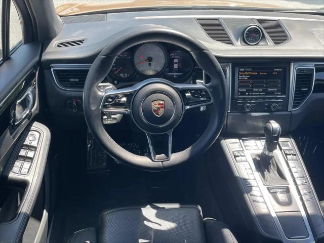 2015 Porsche Macan S