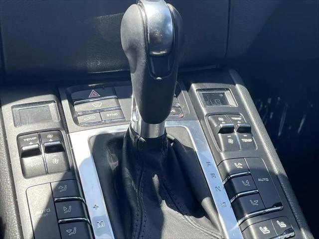 2015 Porsche Macan S