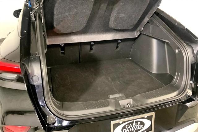 2025 Buick NV Sport Touring FWD