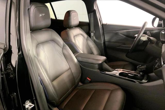 2025 Buick NV Sport Touring FWD