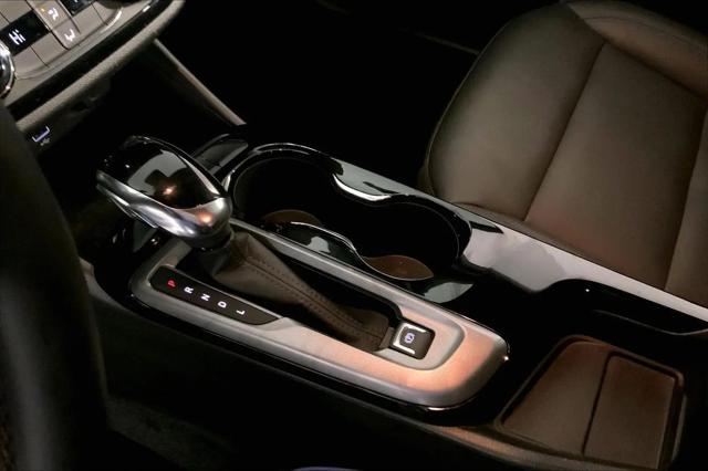 2025 Buick NV Sport Touring FWD