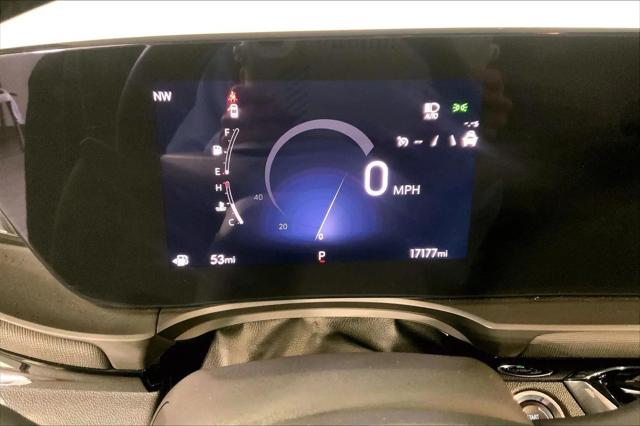 2025 Buick NV Sport Touring FWD