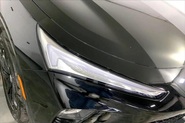 2025 Buick NV Sport Touring FWD