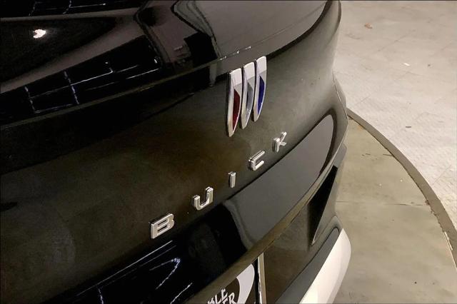2025 Buick NV Sport Touring FWD