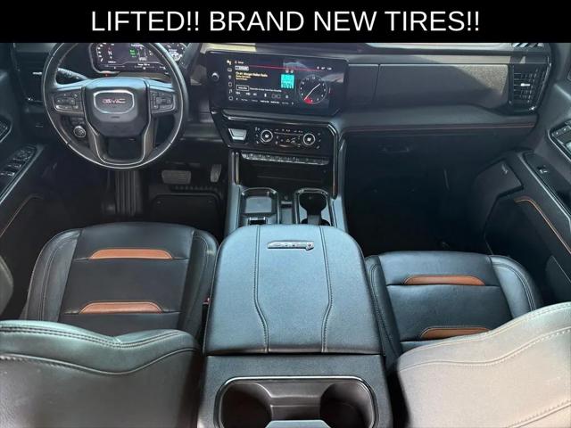 2024 GMC Sierra 2500HD 4WD Crew Cab Standard Bed AT4