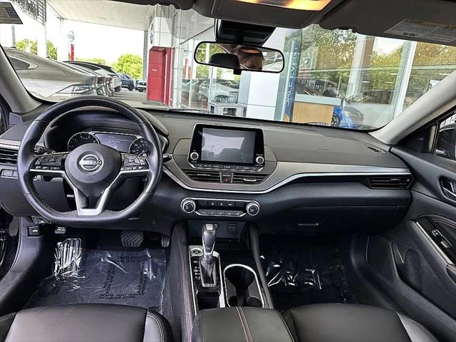 2023 Nissan Altima SR FWD