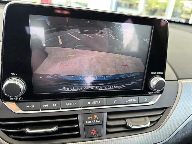 2023 Nissan Altima SR FWD