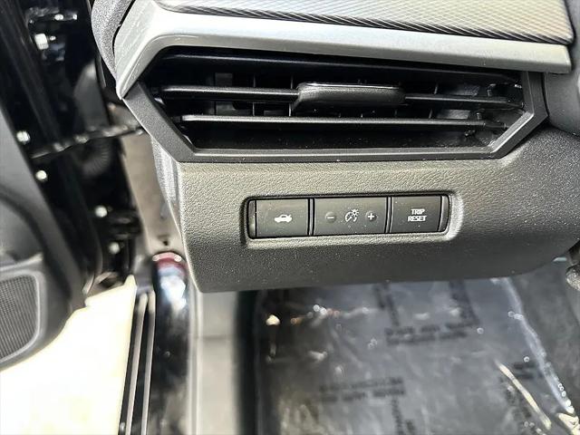 2023 Nissan Altima SR FWD