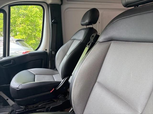 2024 Ram ProMaster 2500 Cargo Van Tradesman High Roof 159" WB w/Pass Seat