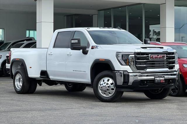 2026 GMC Sierra 3500HD Crew Cab, Long Bed, SLE Dual Rear Wheel, 4WD