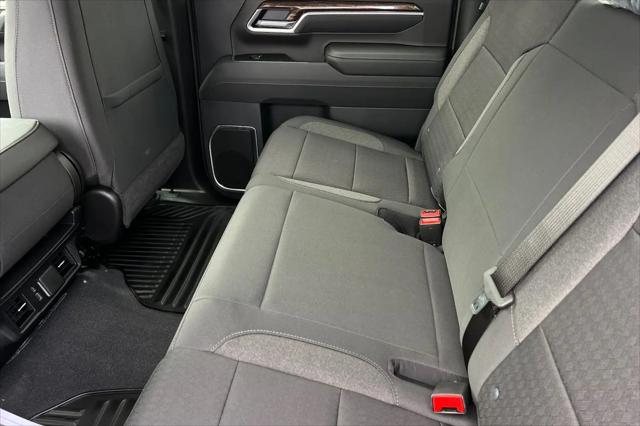 2026 GMC Sierra 3500HD Crew Cab, Long Bed, SLE Dual Rear Wheel, 4WD