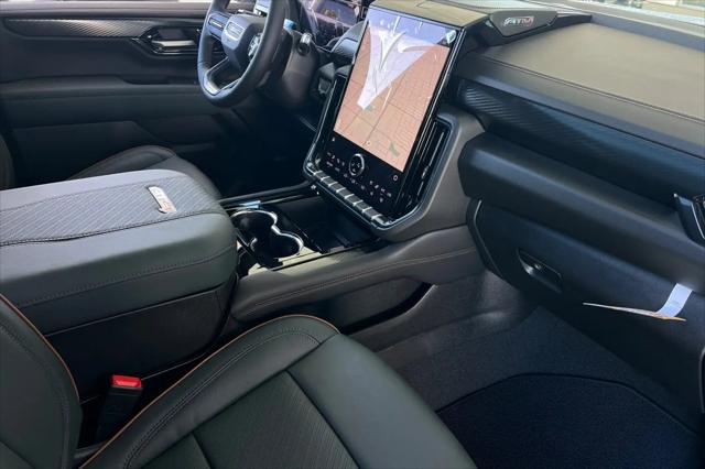 2026 GMC Yukon 4WD AT4