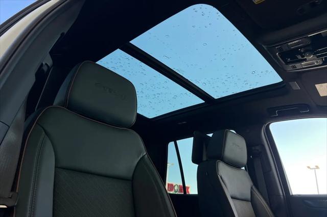 2026 GMC Yukon 4WD AT4