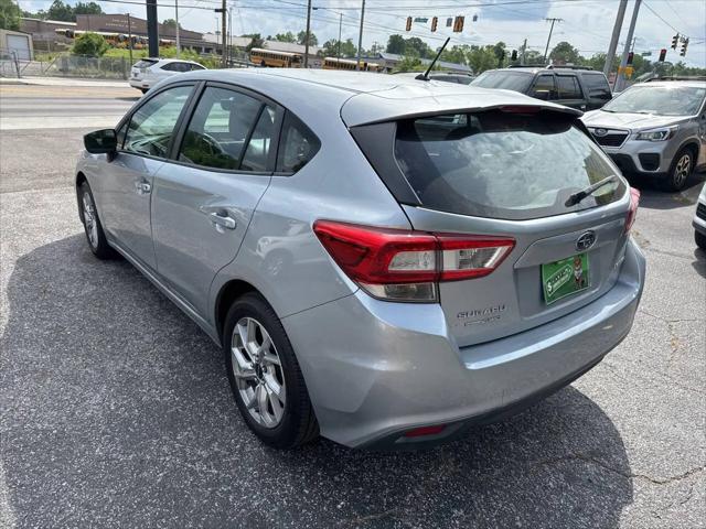 2019 Subaru Impreza 2.0i