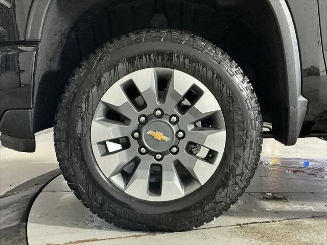 2026 Chevrolet Silverado 2500HD Crew Cab, Standard Bed, WT, 4WD