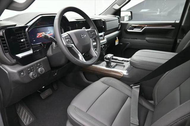2026 Chevrolet Silverado 1500 4WD Crew Cab Short Bed RST