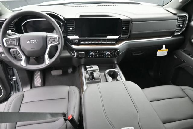 2026 Chevrolet Silverado 1500 4WD Crew Cab Short Bed RST