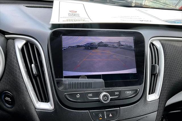 2022 Chevrolet Malibu FWD LT
