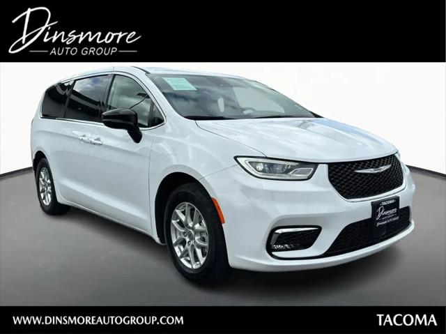 2024 Chrysler Pacifica Touring L for sale in Tacoma, WA