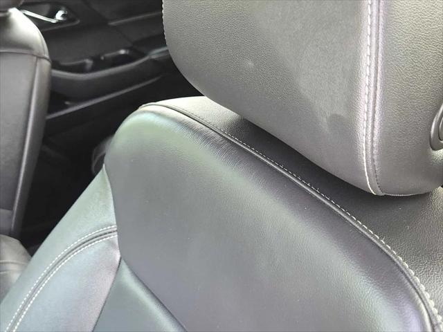 2023 Chevrolet Traverse FWD LT Leather