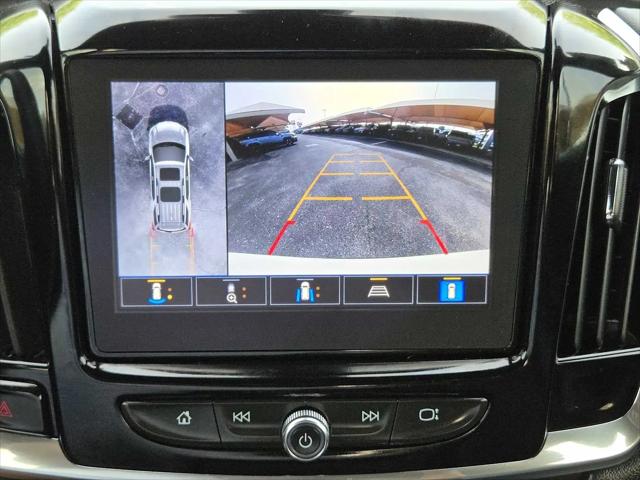 2023 Chevrolet Traverse FWD LT Leather