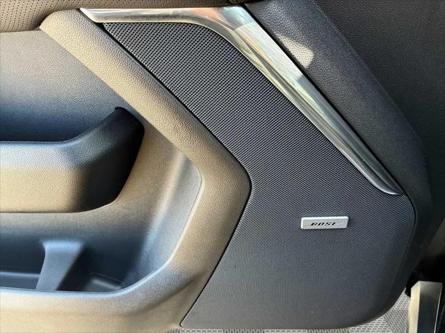 2025 Chevrolet Suburban 4WD High Country
