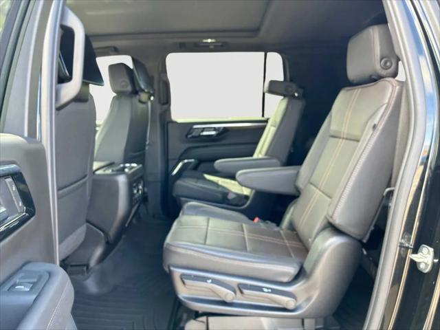 2025 Chevrolet Suburban 4WD High Country