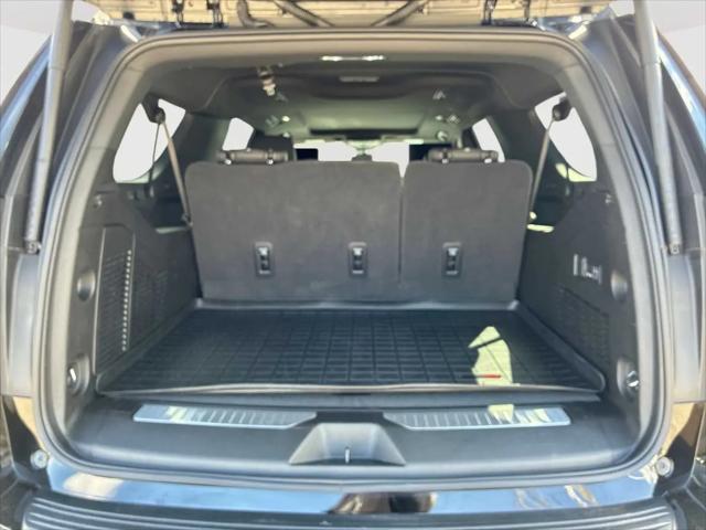 2025 Chevrolet Suburban 4WD High Country