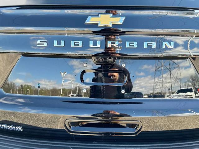 2025 Chevrolet Suburban 4WD High Country