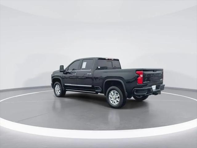2024 Chevrolet Silverado 2500HD 4WD Crew Cab Standard Bed High Country