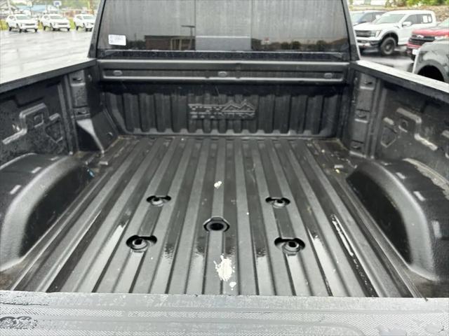 2024 Chevrolet Silverado 2500HD 4WD Crew Cab Standard Bed High Country