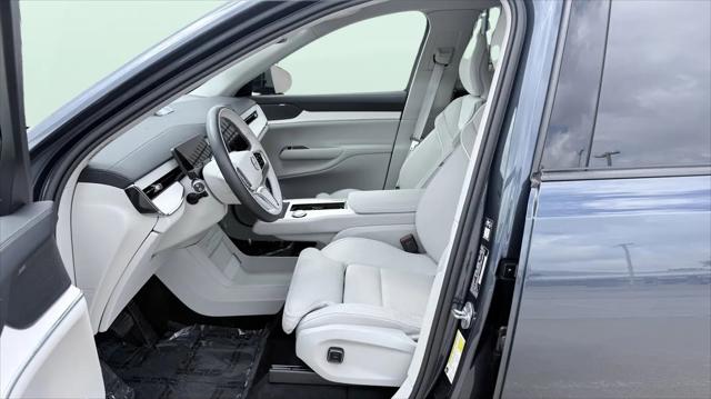 2025 Volvo X 90 Ultra, Twin Motor, Fully electric, 6 Seats