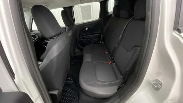 2023 Jeep Renegade Altitude 4x4