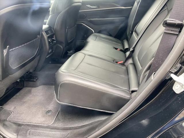 2025 Jeep Grand Cherokee Limited 4x2