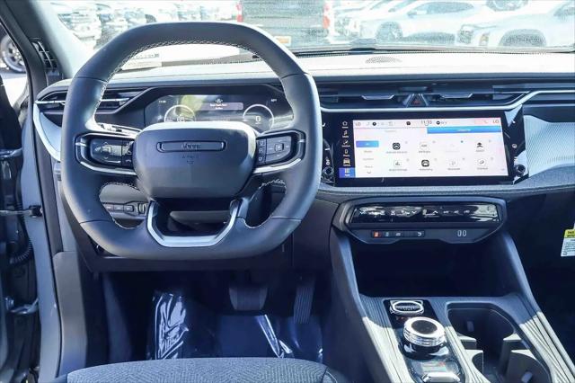 2026 Jeep Cherokee Laredo 4x4