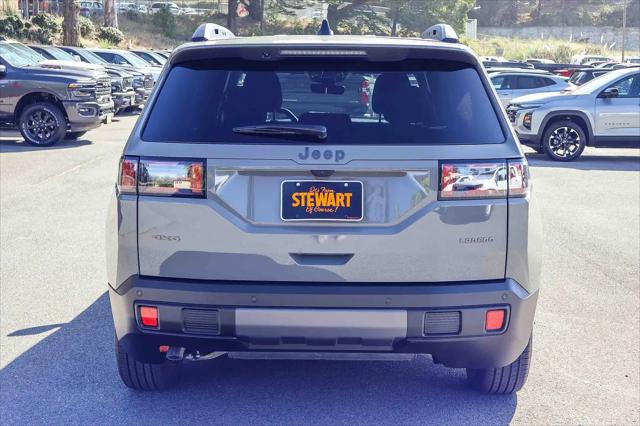 2026 Jeep Cherokee Laredo 4x4