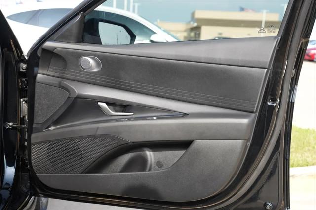 2025 Hyundai Elantra Hybrid Blue