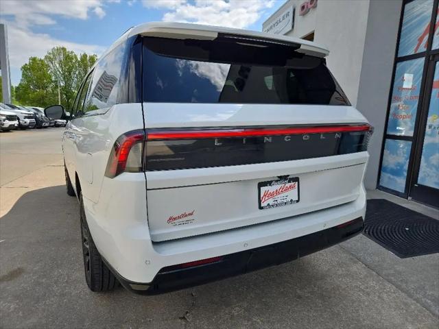 2025 Lincoln Navigator Reserve