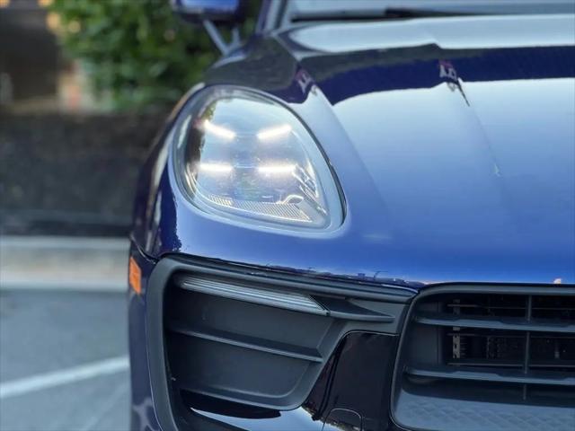 2023 Porsche Macan Macan