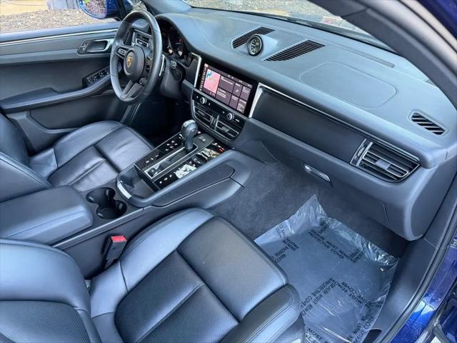 2023 Porsche Macan Macan