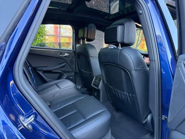 2023 Porsche Macan Macan
