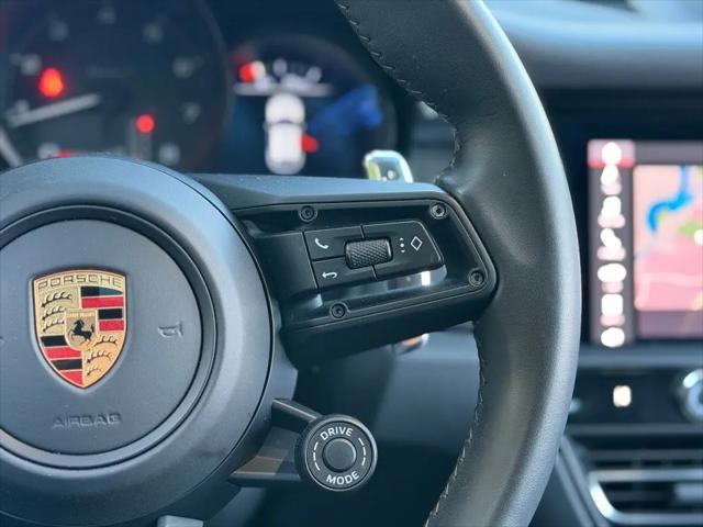 2023 Porsche Macan Macan