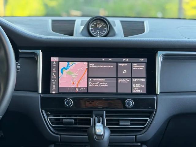2023 Porsche Macan Macan