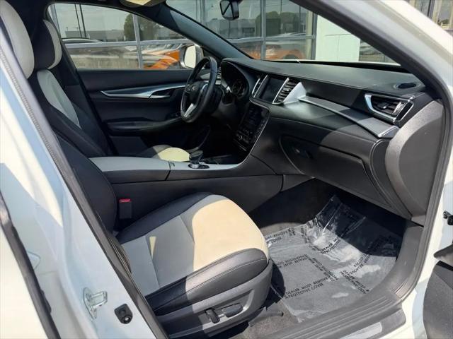2022 INFINITI QX55 LUXE AWD