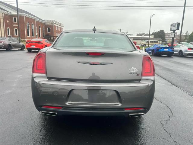 2023 Chrysler 300 300S