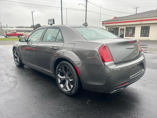 2023 Chrysler 300 300S
