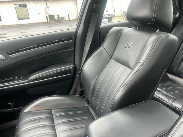 2023 Chrysler 300 300S