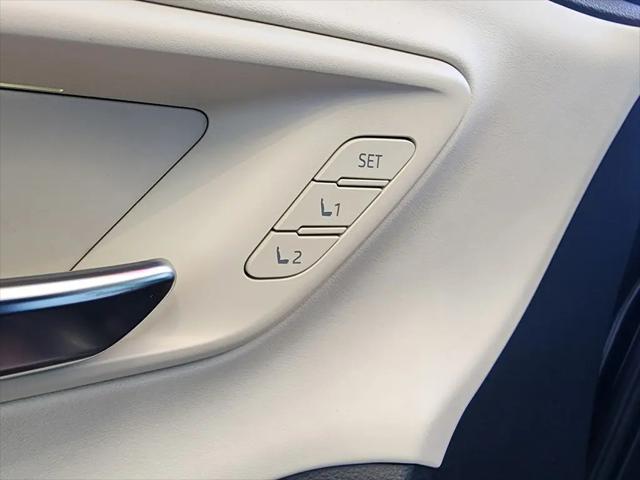 2023 Toyota Crown Limited